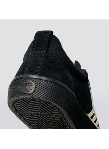 1152 CARIUMA F2 PRO SK8 ALL BLACK SUEDE