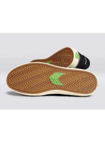 5962 CARIUMA F5 VALLELY SK8 BLACK SUEDE